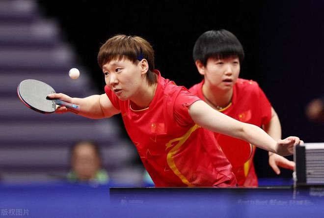 四字外援 四字外援